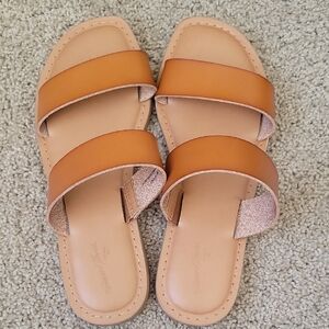Universal Thread Brown Slide Sandals
